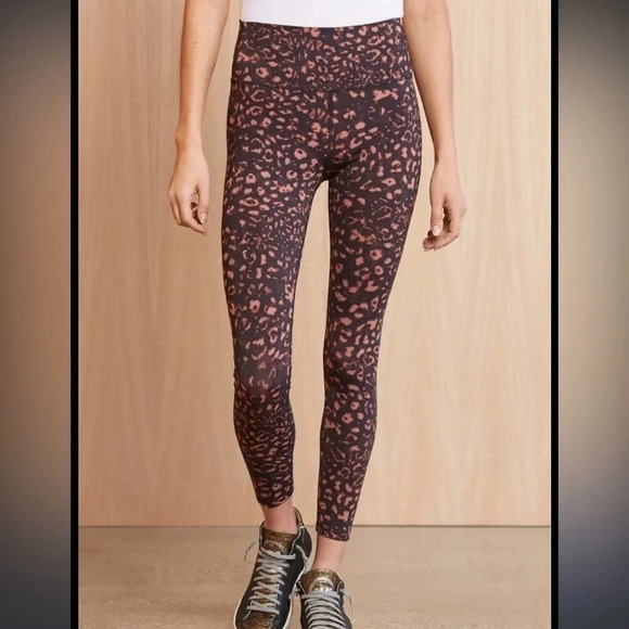 Varley Cheetah Leopard Print High Rise Size Medium Luna Athletic Leggings - Picture 1 of 10